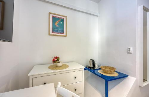 Cove Murtar Hotel | Lasta Lošin Town Rooms - Happy Rentals