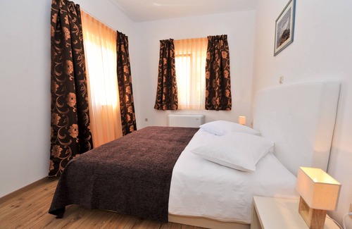 Potocnica Hotel | Lastura Aparthotel & Mobile Homes