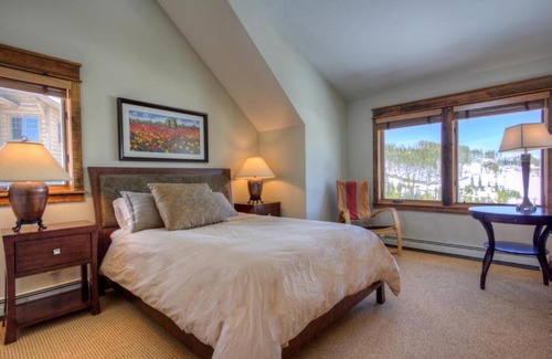 Big Sky Casa | Latigo Lodge