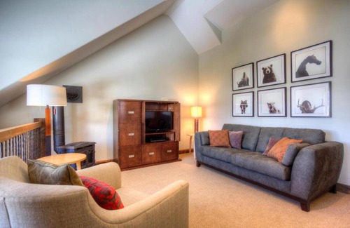 Big Sky Casa | Latigo Lodge