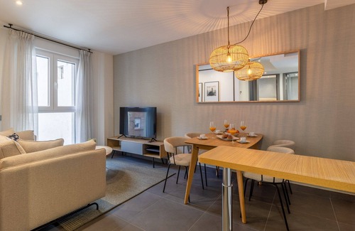 Barrio de La Latina Apartamento | Latina near famous rastro (Latina Toledo II)