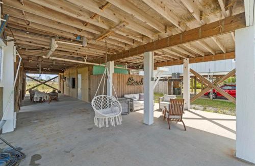 Fort Morgan Pines Casa | Latitude Adjustment Beach House