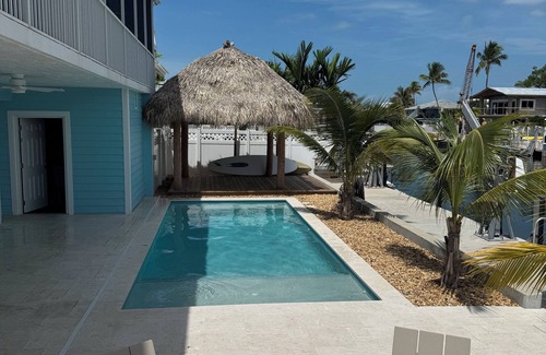 Venetian Shores Casa | Latitude Adjustment FLKeys