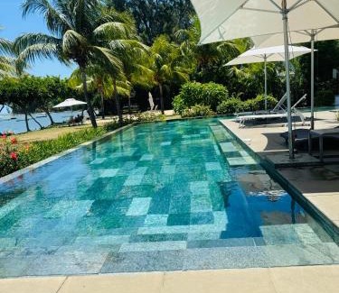 La Preneuse Apartamento | Latitude Luxury Seafront Apt