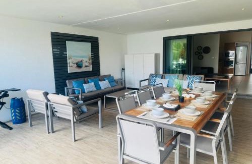 La Preneuse Apartamento | Latitude Luxury Seafront Apt