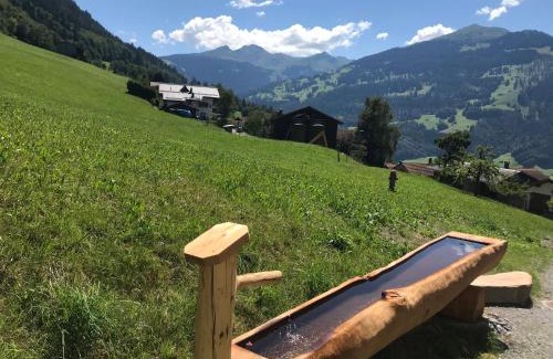 Luzein Apartamento | Latura - 3.5 Zimmerwohnung für 4 Personen, 80m2