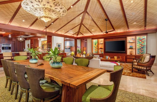 Kaupulehu Casa | Laueki 8 – Stunning Ocean View | Onsite Staff & Daily Housekeeping