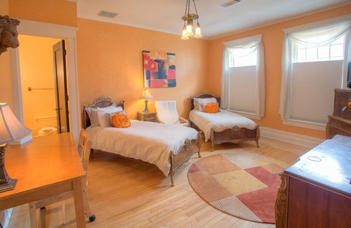 Marinette Cama Y Desayuno | Lauerman House Inn