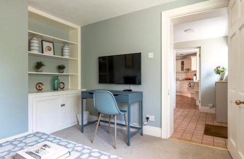 Northwich Casa | Laundry Cottage