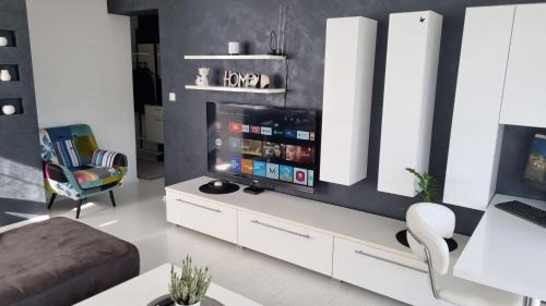 Vinkovci Apartamento | Laura Exclusive, dizajnerski uređen stan, izvrsno opremljen, self check-in