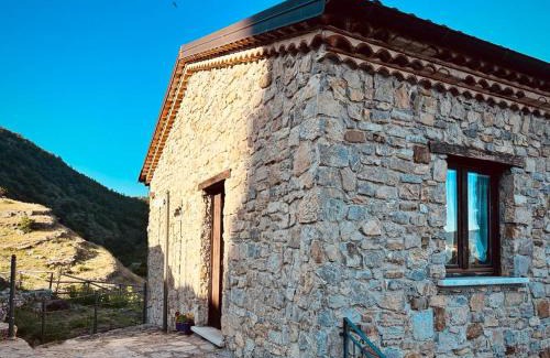 Sasso di Castalda Apartamento | Laura Guest House Sasso di Castalda