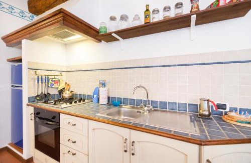 Sant' Ambrogio Apartamento | Laura Holiday House
