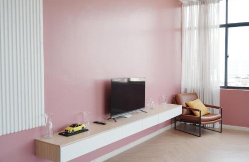 Nairobi Upper Hill Apartamento | Laurel Hill Suites CBD 2BR Apt, Spacious Balcony