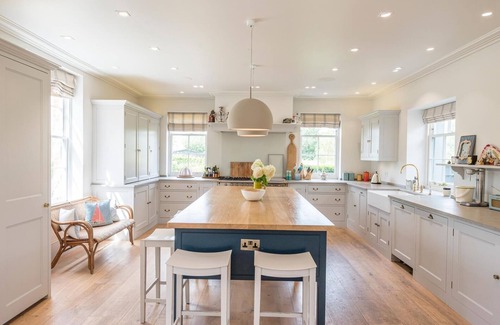 Weybread Casa | Laurel House, Weybread