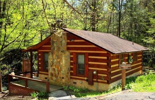 Rocky Grove Cabina | Laurelwood Falls Cabin-A Romantic Retreat Creek Side con cascadas también!