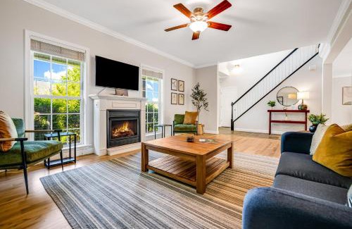 Candler Casa | Lauren Peak by Carolina Mornings
