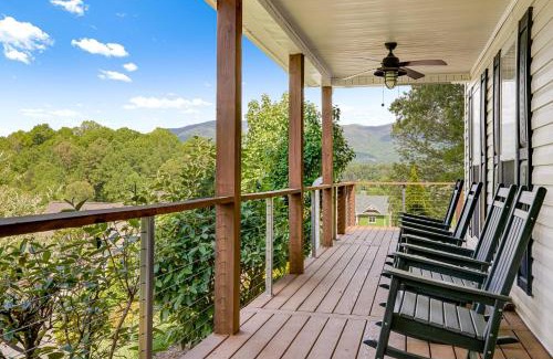 Candler Casa | Lauren Peak by Carolina Mornings