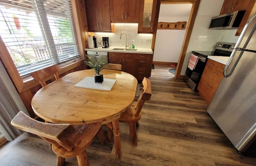 Petawawa Cabina | Laurentian Cabin at Pine Ridge Park