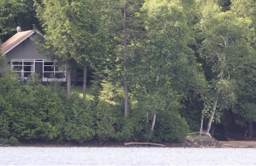 Harrington Cabaña | Laurentian Lakeside Cottages 49