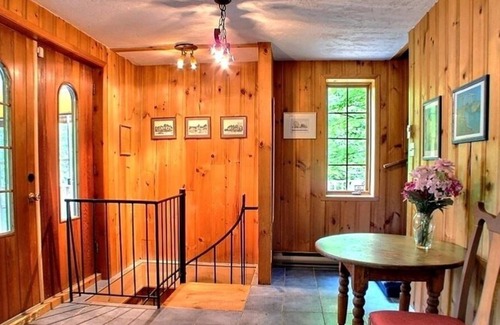 Sainte-Agathe-des-Monts Chalet De Esquí | Laurentides Swiss Chalet