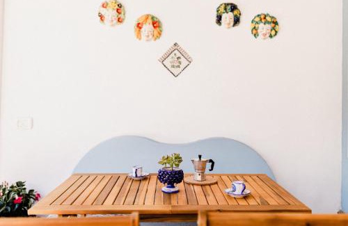 Contrada Santa Lucia Cama Y Desayuno | Lauricella Bed and Breakfast