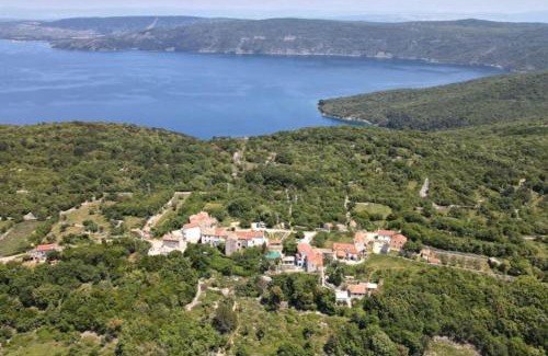 Zbicina Apartamento | Lavanda apartman 2