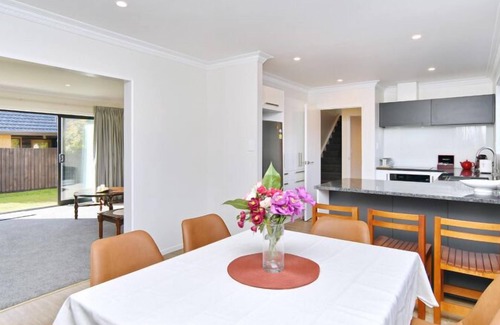 Burnside Casa | Lavandula 3-Spacious 3 bedroom house