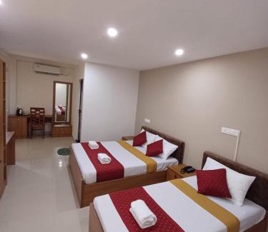 Kaloor Casa | Lavender Arcade