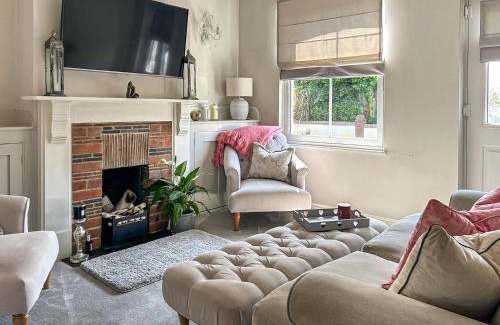 Frinton-on-Sea Casa | Lavender Cottage