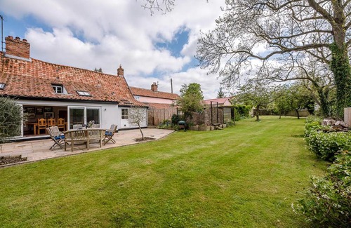 Saxmundham Casa | Lavender Cottage, Middleton