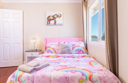 Vallejo Casa | Lavender house near Napa and San Francisco