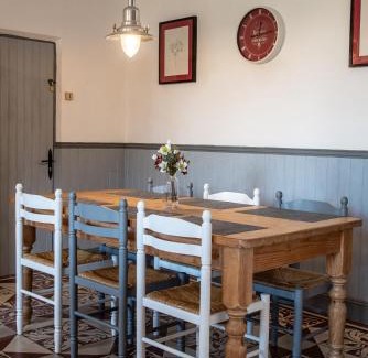 Cersay Casa | Lavender House - Traditional & charming stone home