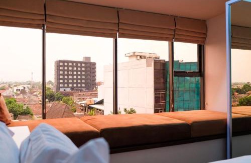 Catur Tunggal Apartamento | Lavenderbnb 1 at Uttara The Icon Apartment