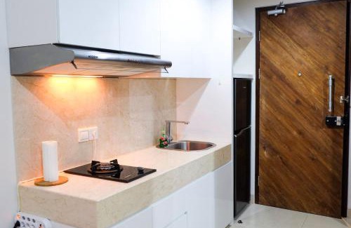 Catur Tunggal Apartamento | Lavenderbnb 1 at Uttara The Icon Apartment