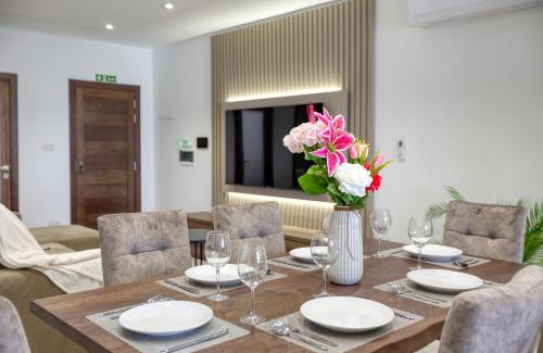 St. Andrew's Apartamento | Lavish 3bed In Fair Water Homes Swieqi By Homely
