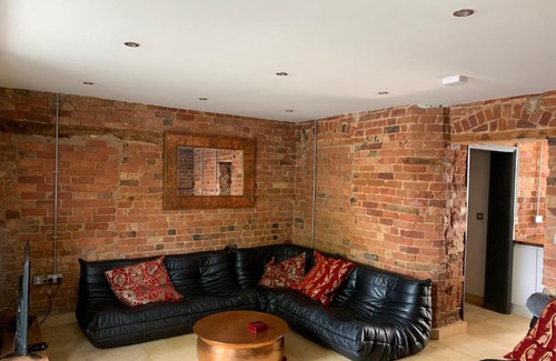 Montpellier Apartamento | Lavish Apartment at Montpellier Gardens