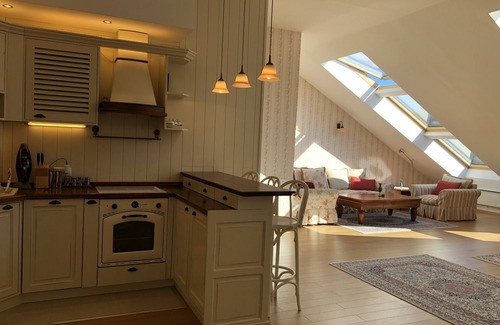 Shiligarnika Apartamento | Lavish Boutique Penthouse in a luxurious SPA Hotel
