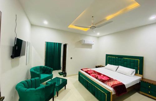 Fatehjang Casa | Lavish Guest Line