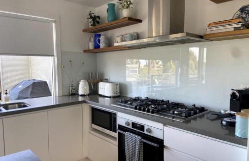 Bawley Point Casa | Lavish Home 4mins to the Beach Pet- Friendly House - Hosted by Canstay