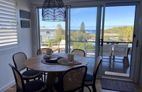 Bawley Point Casa | Lavish Home 4mins to the Beach Pet- Friendly House - Hosted by Canstay