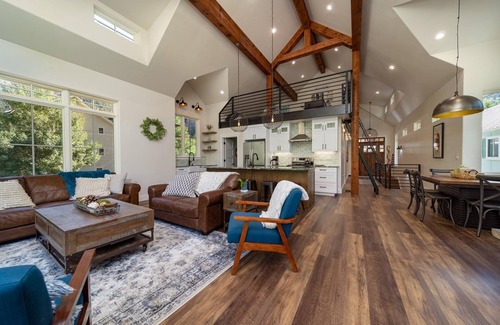Ouray Casa | Lavish Ouray Downtown Getaway