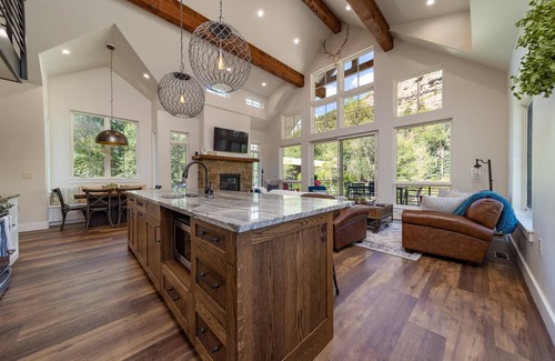 Ouray Casa | Lavish Ouray Downtown Getaway