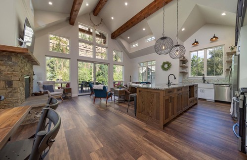 Ouray Casa | Lavish Ouray Downtown Getaway