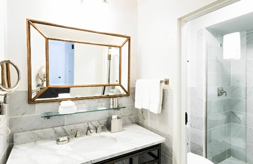 The Drag Casa | Lavishly Appointed Place with Best Amenities!