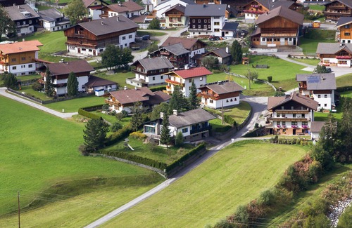 Großdorf Casa | Lujosa y amplia casa rodeada por la belleza del Tirol Oriental Naturaleza