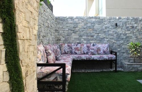 Madinat Zayed Villa | Lavita Villa - Stunning pool villa Ajman