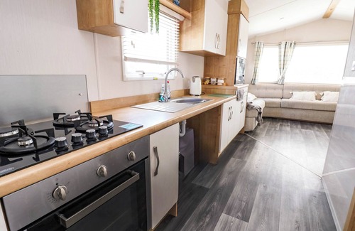 Towyn Cabaña | LAWI39, family friendly, country holiday cottage in Towyn