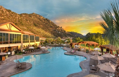 Lawrence Welk Resort Village Villa | LAWRENCE WELK RESORT, GOLFING, LUJO