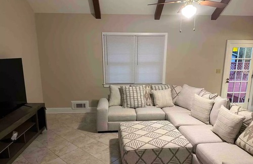 Lawrenceville Casa | Lawrenceville Sweet Cozy Home