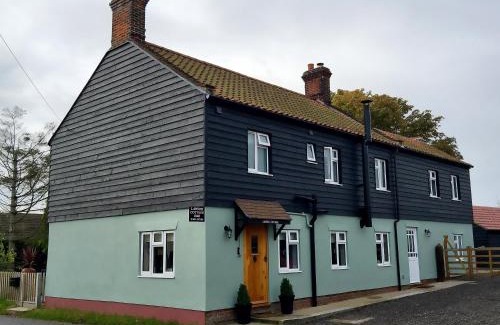 Hickling Cama Y Desayuno | Lawson Cottage B&B